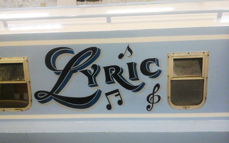 canalboatlettering.jpg