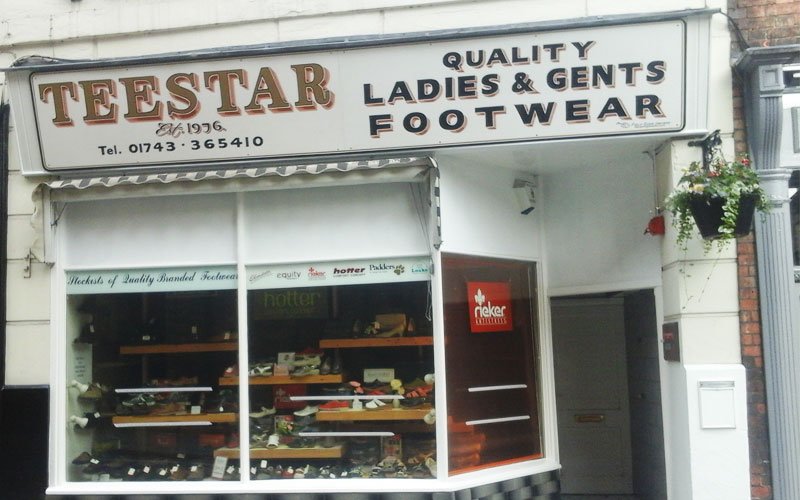 teestarshopsign.jpg